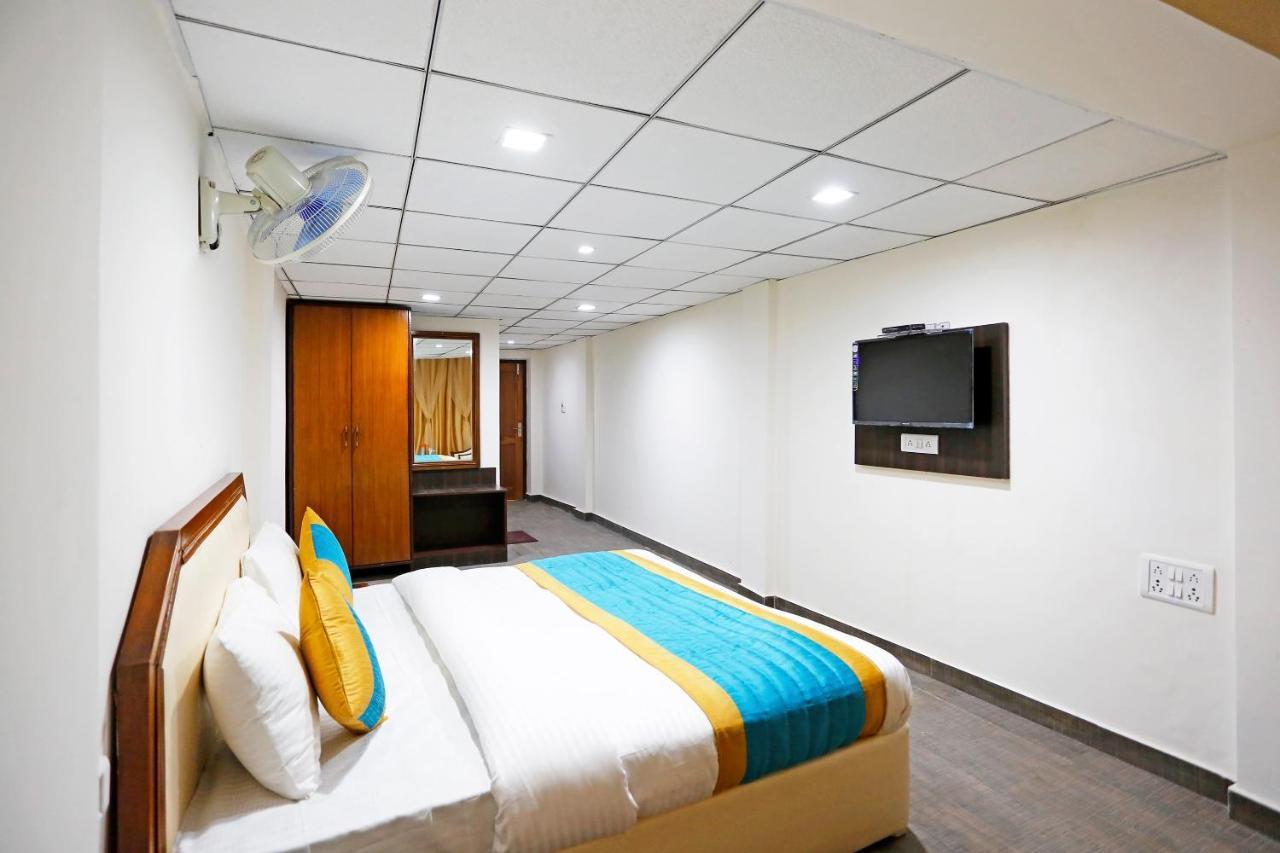 Hotel Oyo 8989 Raj Agra (Uttar Pradesh)