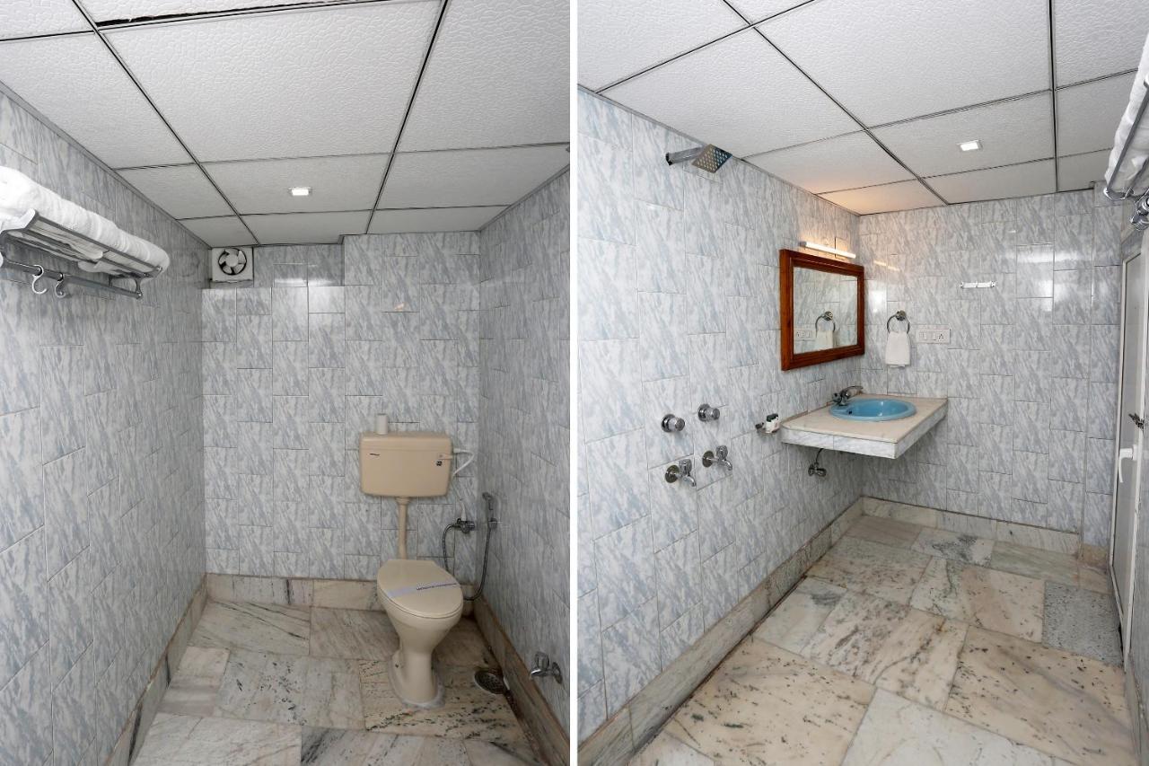 Oyo 8989 Raj Hotel 3*