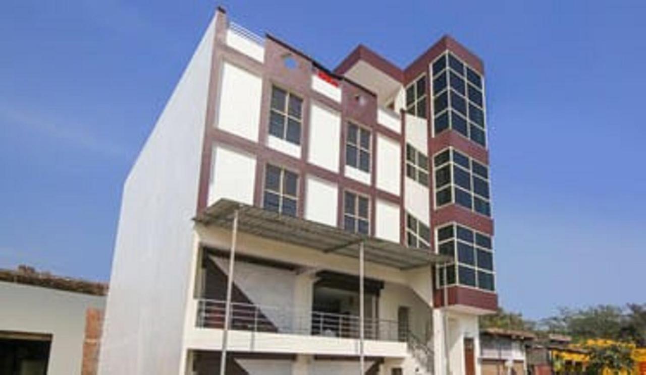 Hotel Viraj Palace By Wb