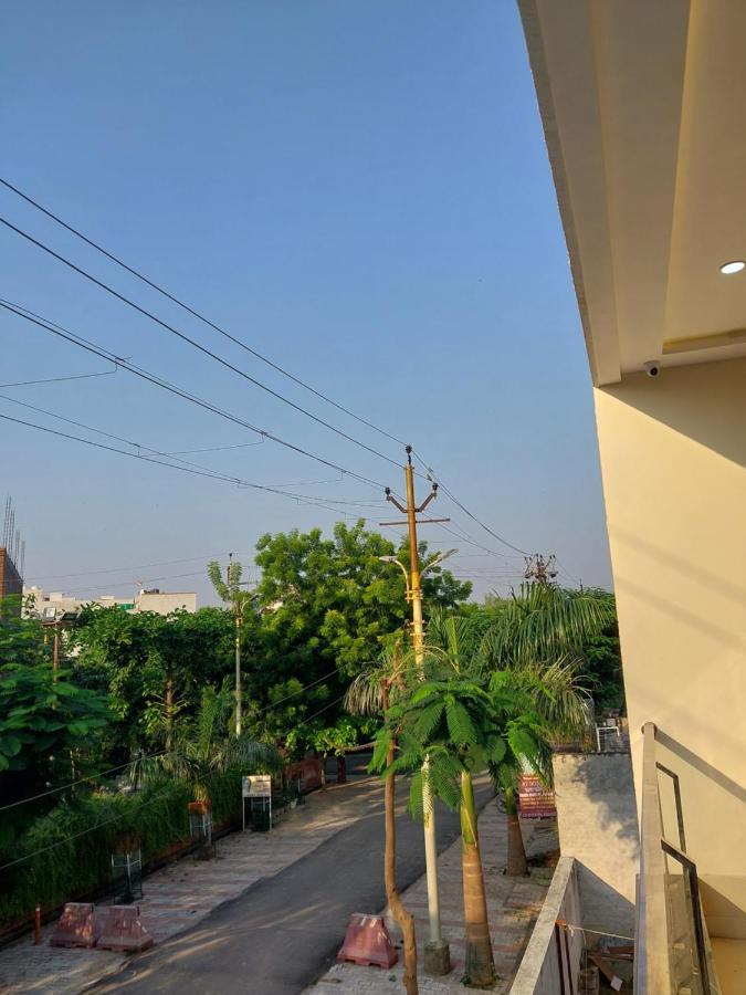 Taj Point Manage By Taj Sunrise Group Homestay Agra (Uttar Pradesh)
