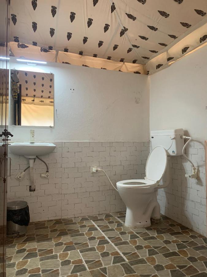 Agra Camps And Luxury tent *
