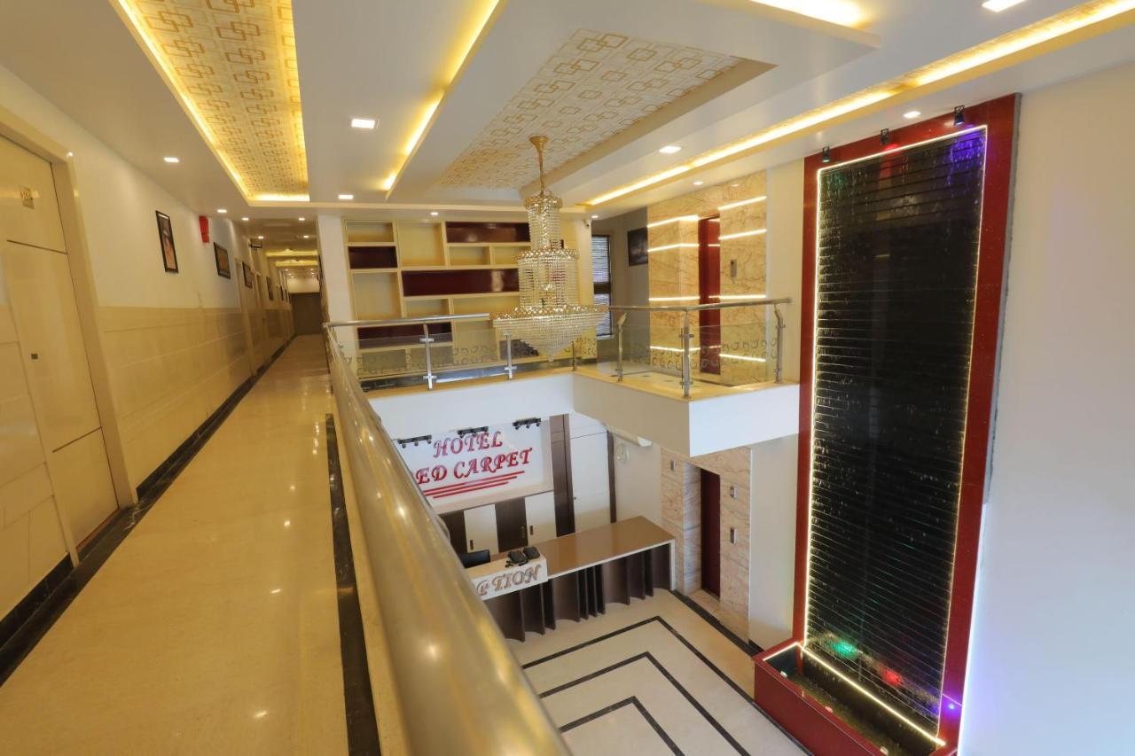 Sahib's Red Carpet - The Family & Corporate Hotel Agra (Uttar Pradesh)