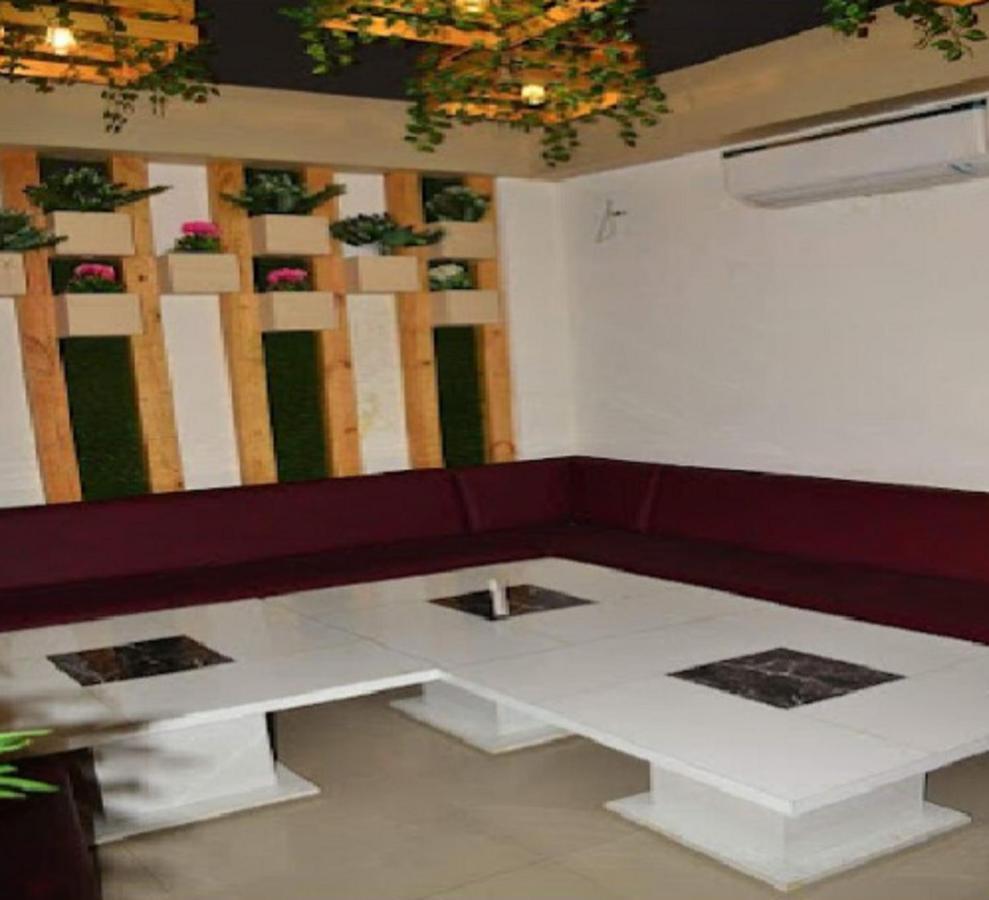 Hotel 7 Spices Restaurant & Banquet By Wb Agra (Uttar Pradesh)