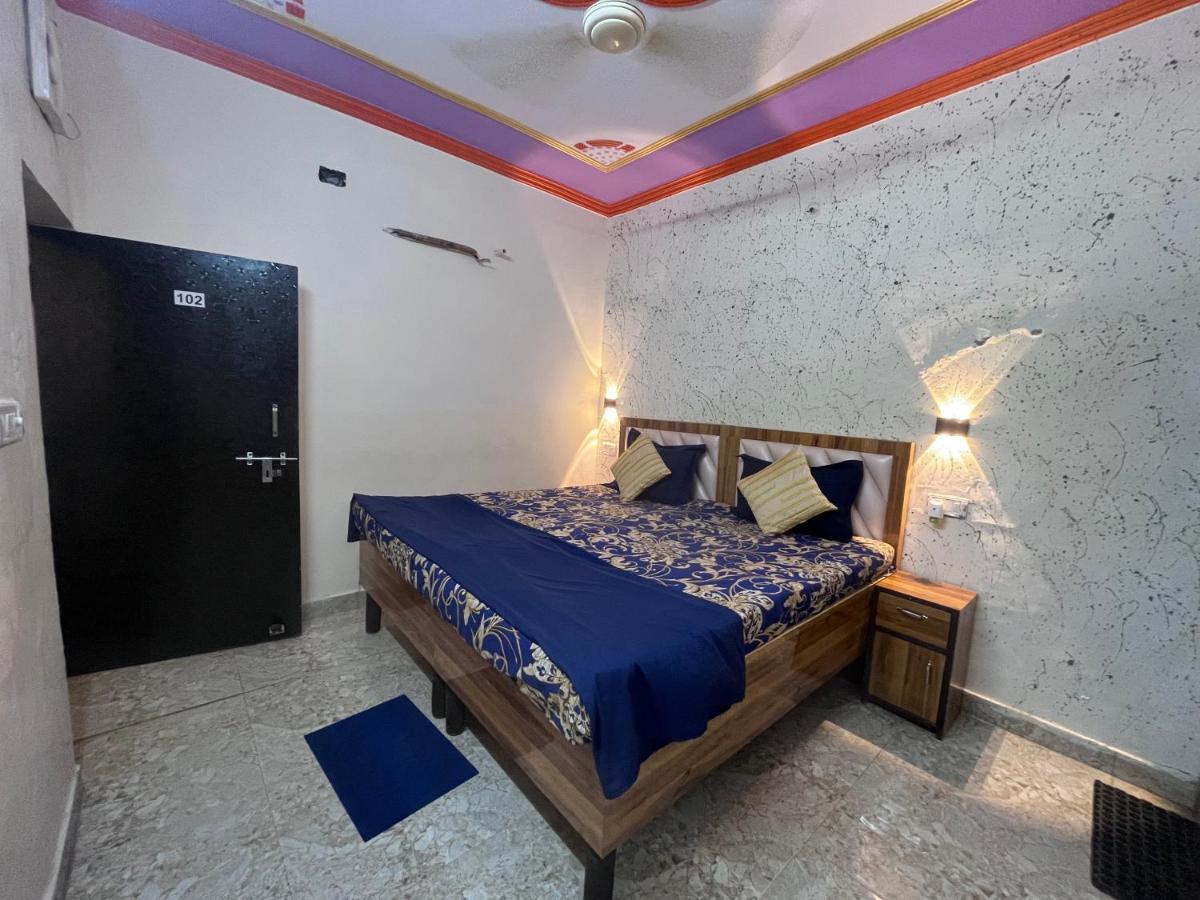 Hostel Genesis Homestay *