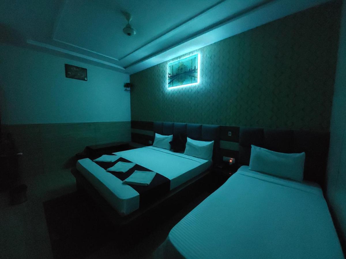 Taj Point Manage By Taj Sunrise Group Homestay Agra (Uttar Pradesh)