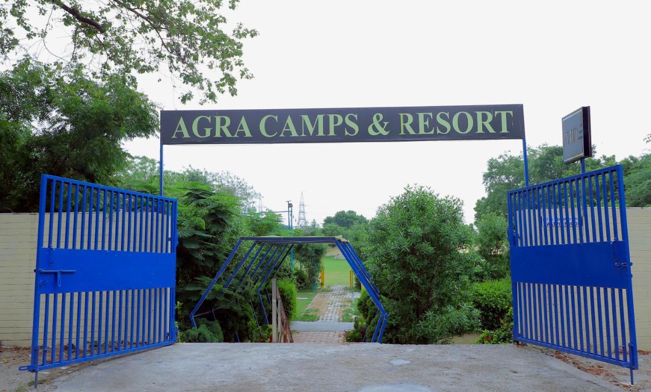 Agra Camps And *