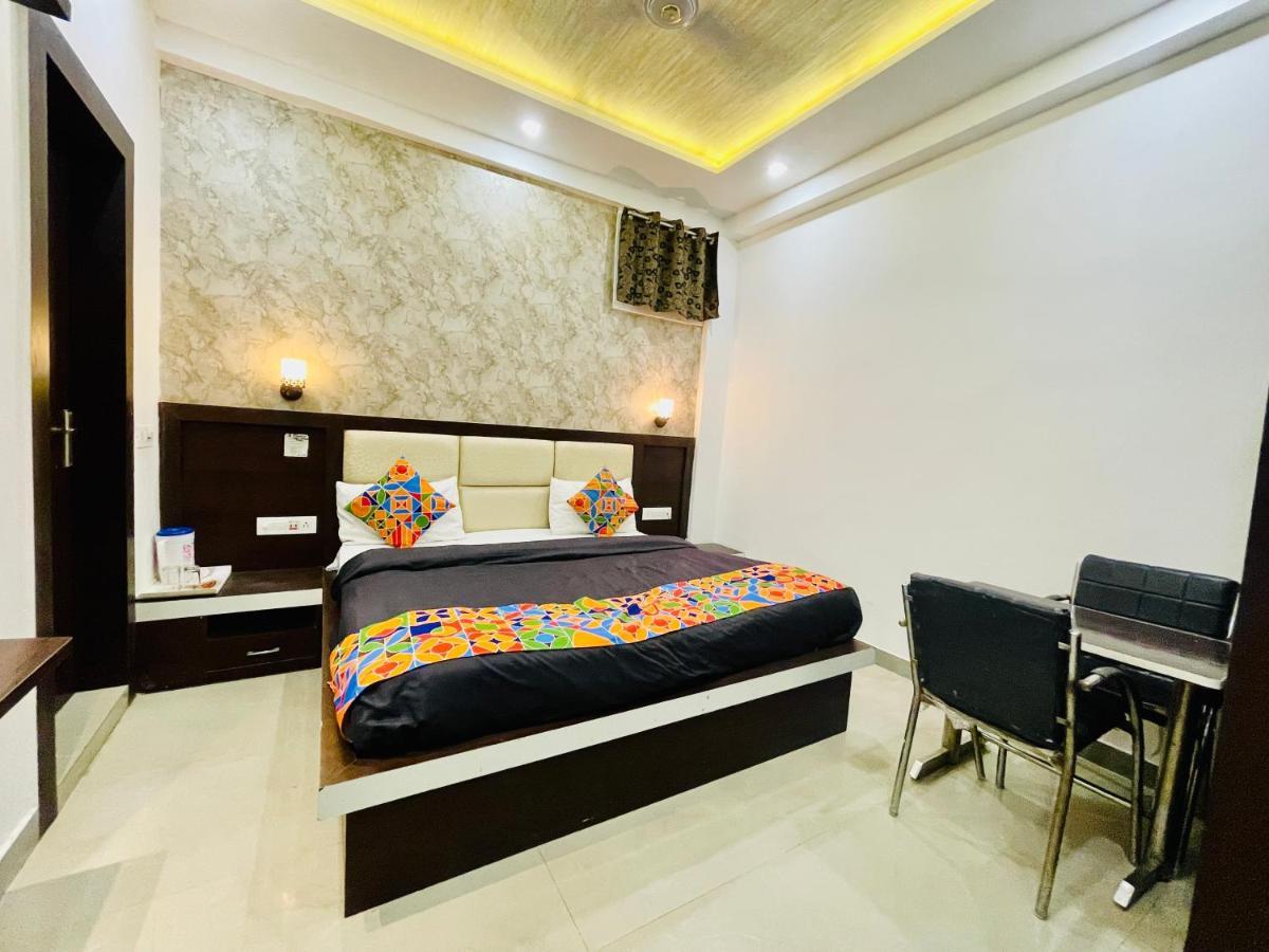 Hotel Star Light Near Tajmahal By Star Of Taj