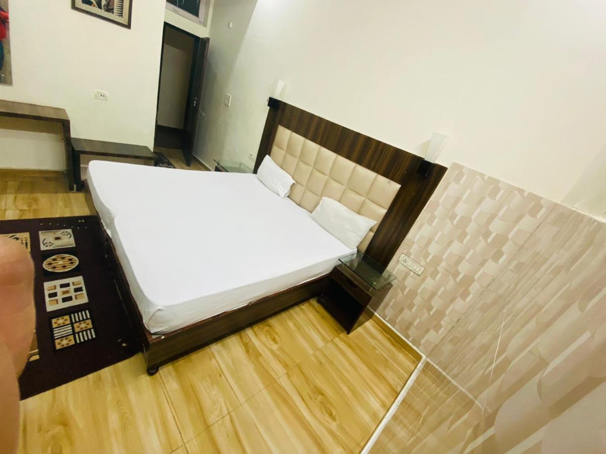 Hotel Premium White House