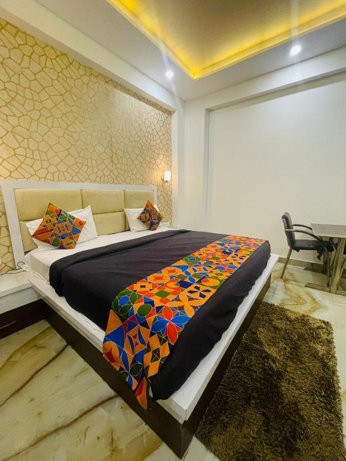 Taj Star By Urban 3*