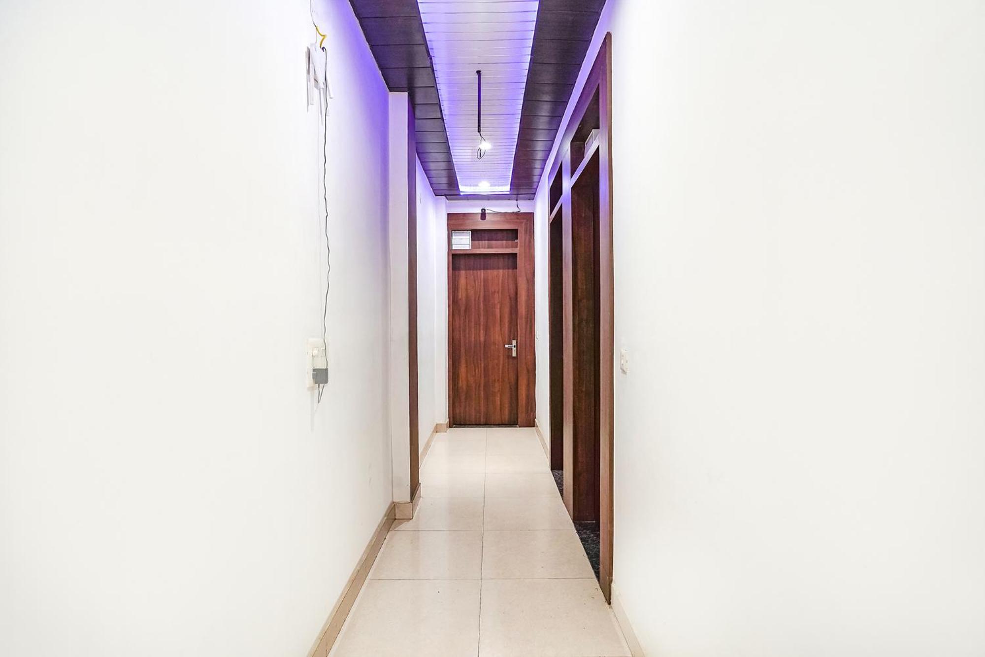 Hotel Fabhotel Kp Palace 3*