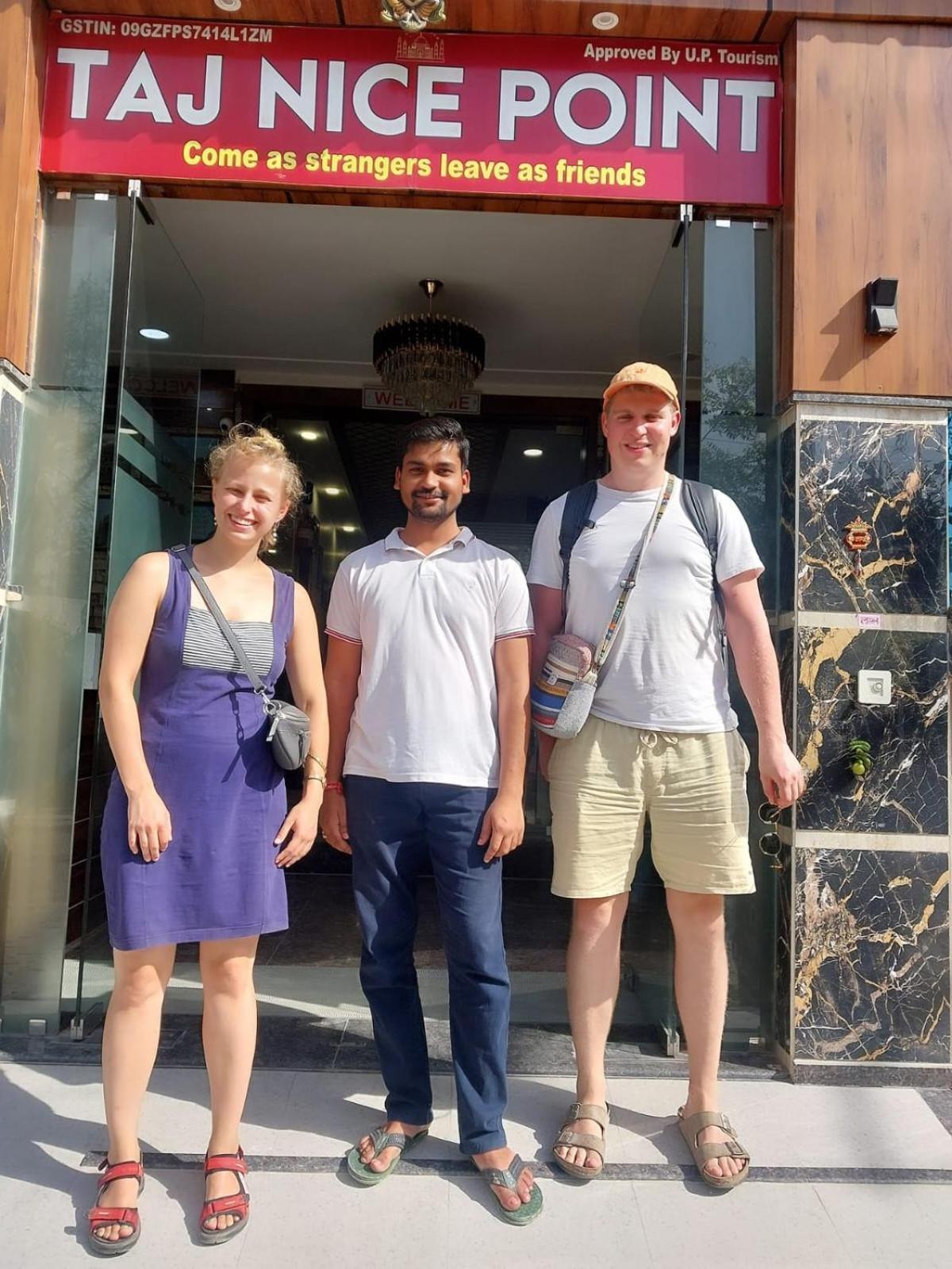 Homestay Taj Point Manage By Taj Sunrise Group *