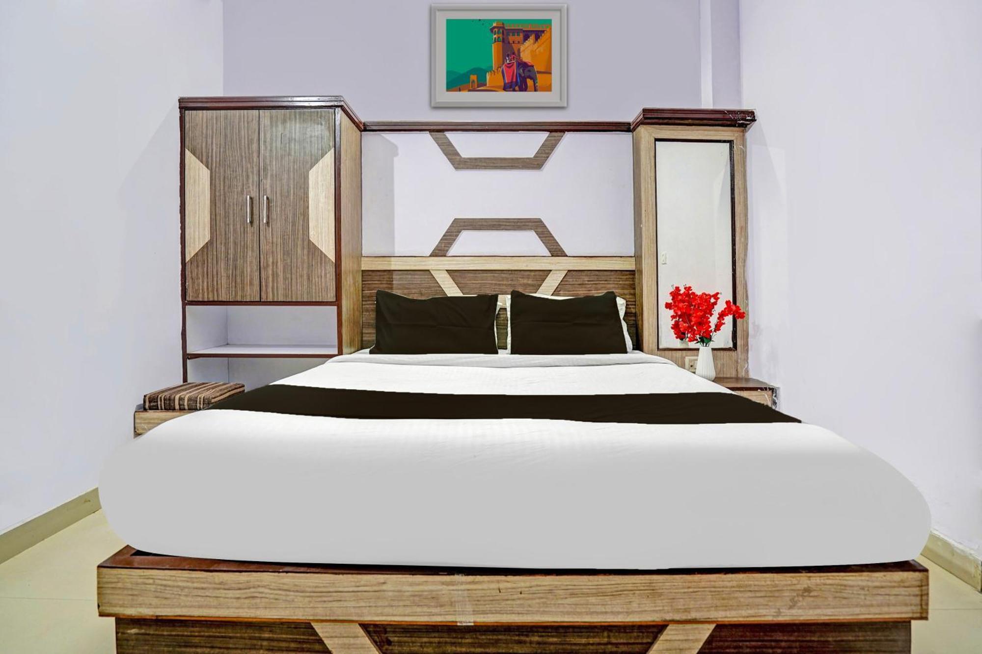 Golden Bard Hotel 2*