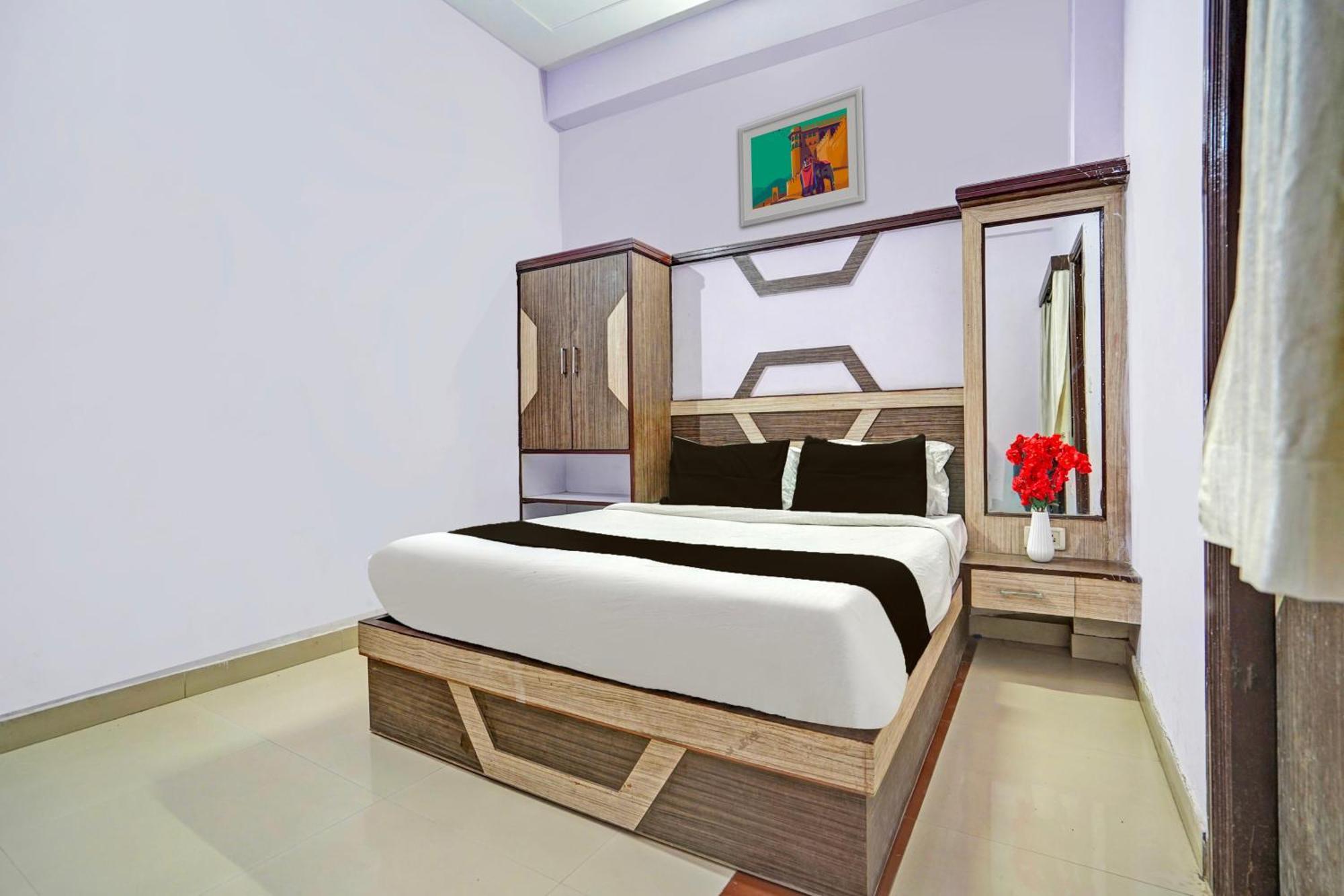 Golden Bard Hotel 2*