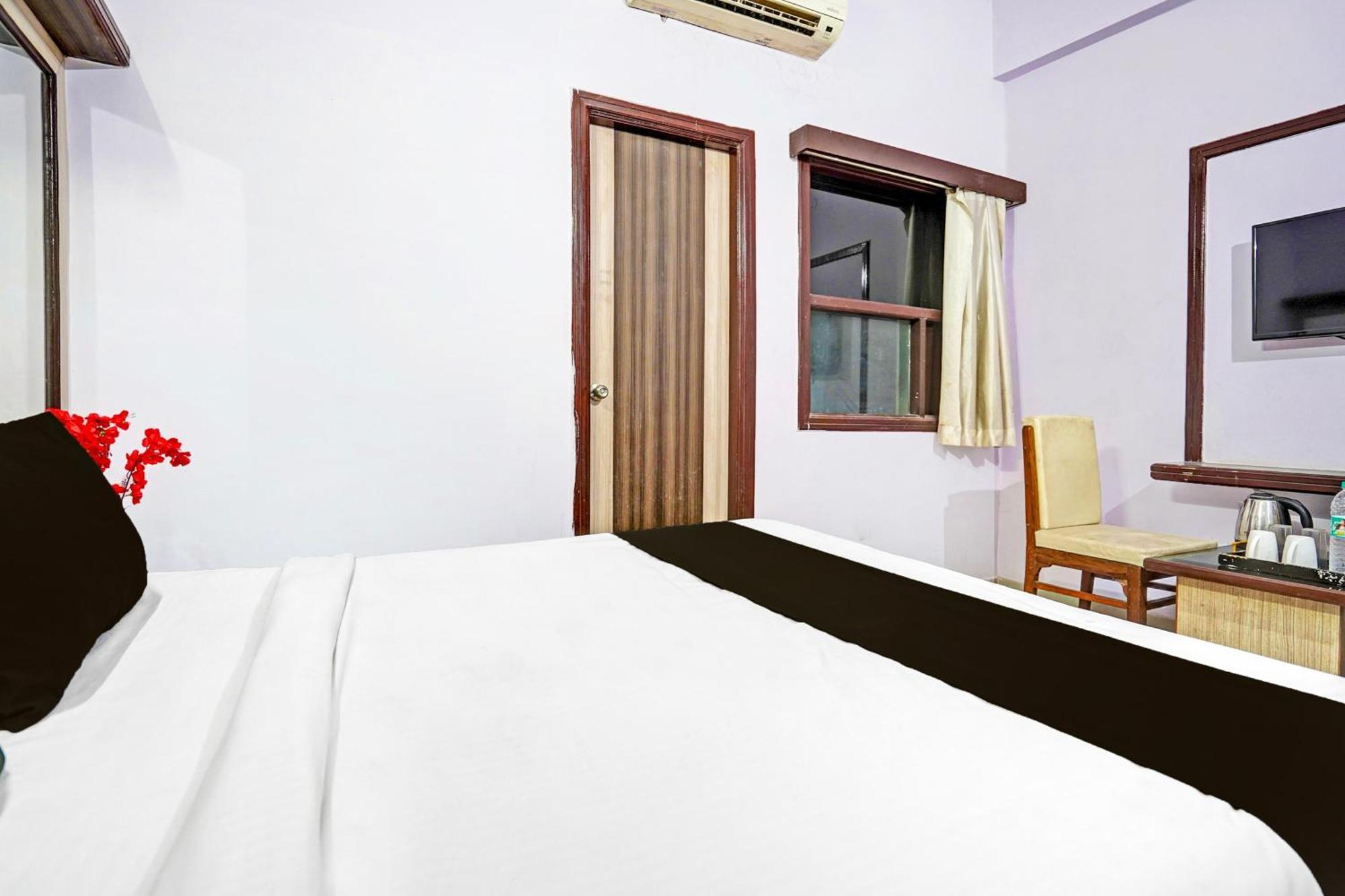 Hotel Golden Bard Agra (Uttar Pradesh)