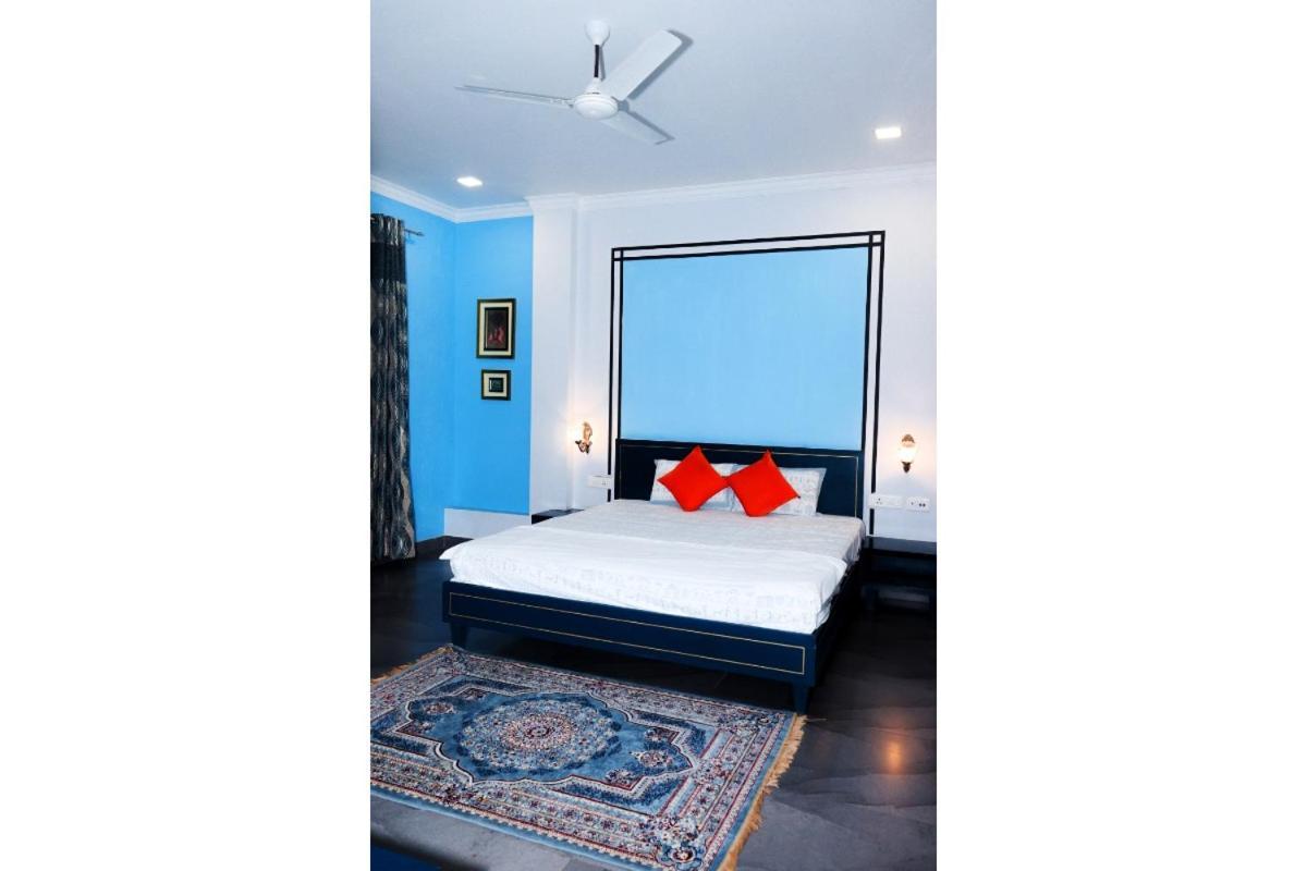 Shiv Kothi -