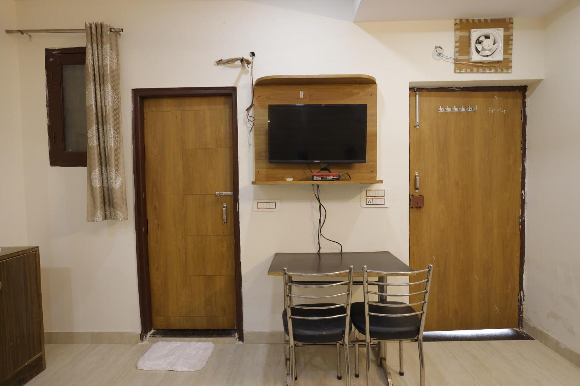 Homestay Basil Walking Distance From Taj Mahal Agra Agra (Uttar Pradesh)