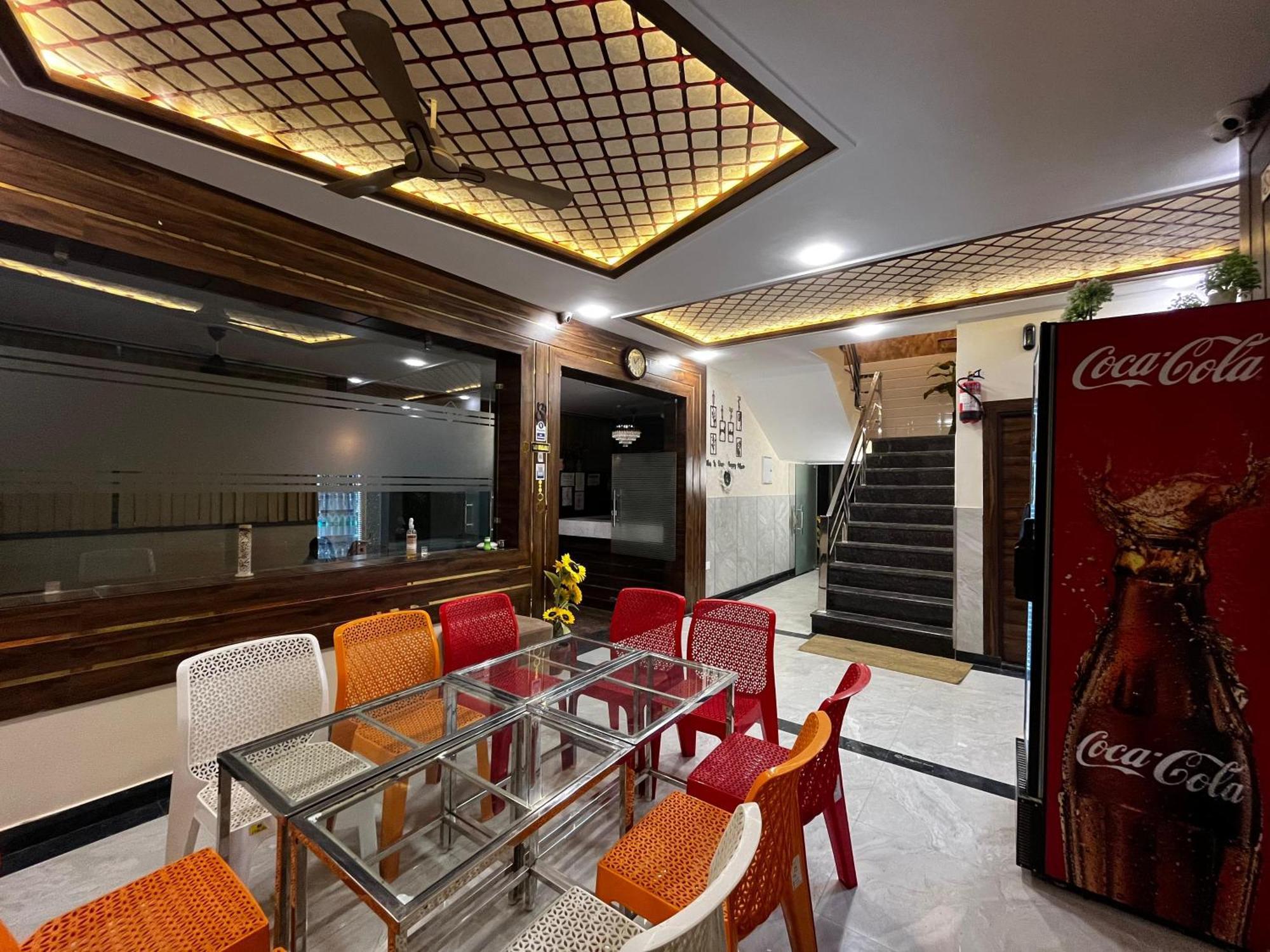 Taj Point Manage By Taj Sunrise Group Homestay Agra (Uttar Pradesh)
