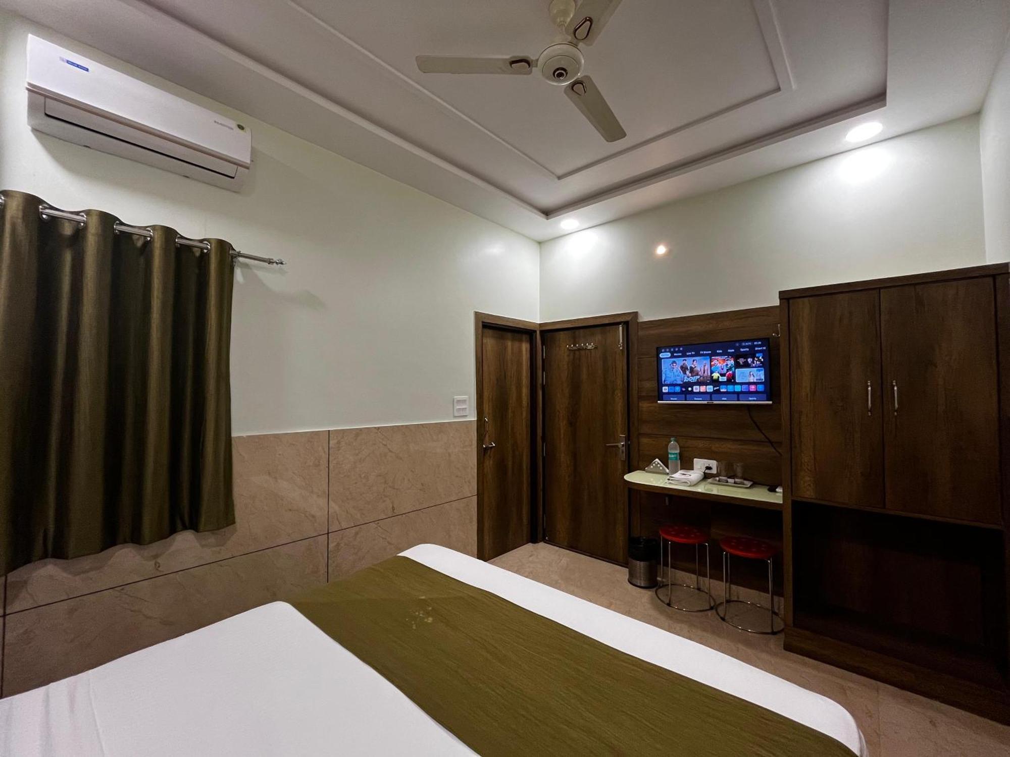 Taj Point Manage By Taj Sunrise Group * Agra (Uttar Pradesh)