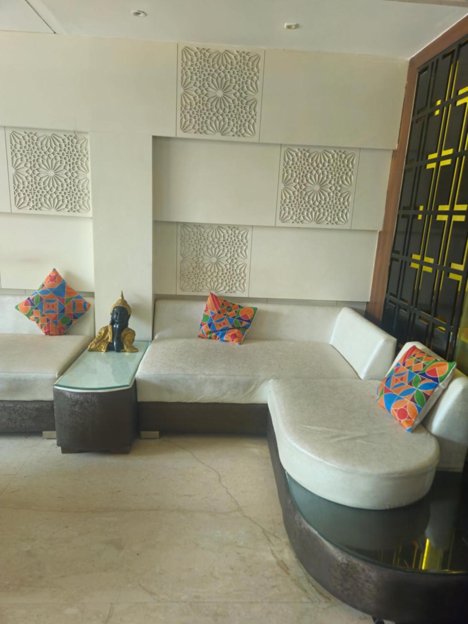 Sahibs Royal - Near Taj Mahal Hotel Agra (Uttar Pradesh)