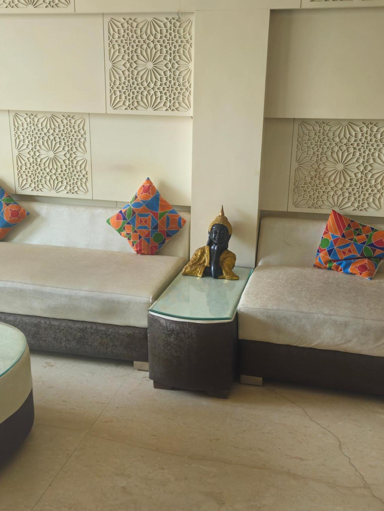 Sahibs Royal - Near Taj Mahal Hotel Agra (Uttar Pradesh)