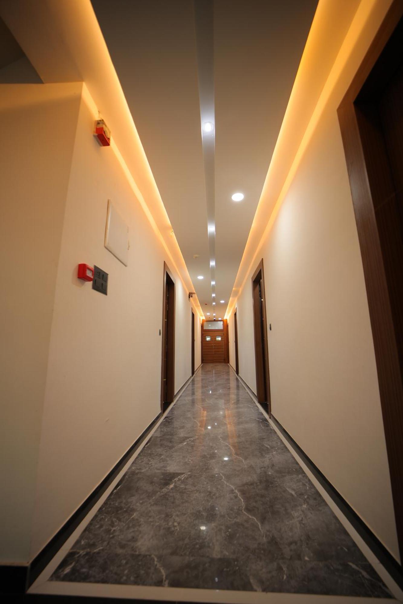 Dev 3* Agra (Uttar Pradesh)