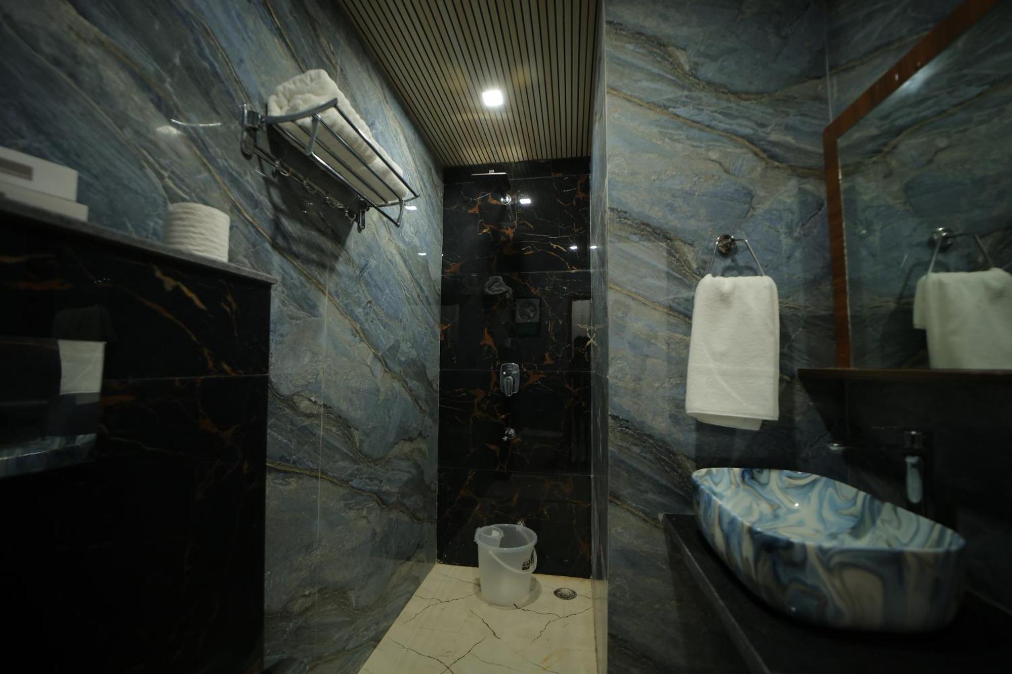 Dev Hotel Agra (Uttar Pradesh)