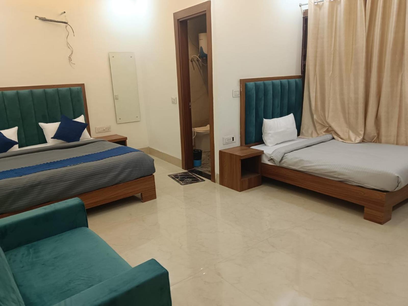 Agra Bliss A Luxury *