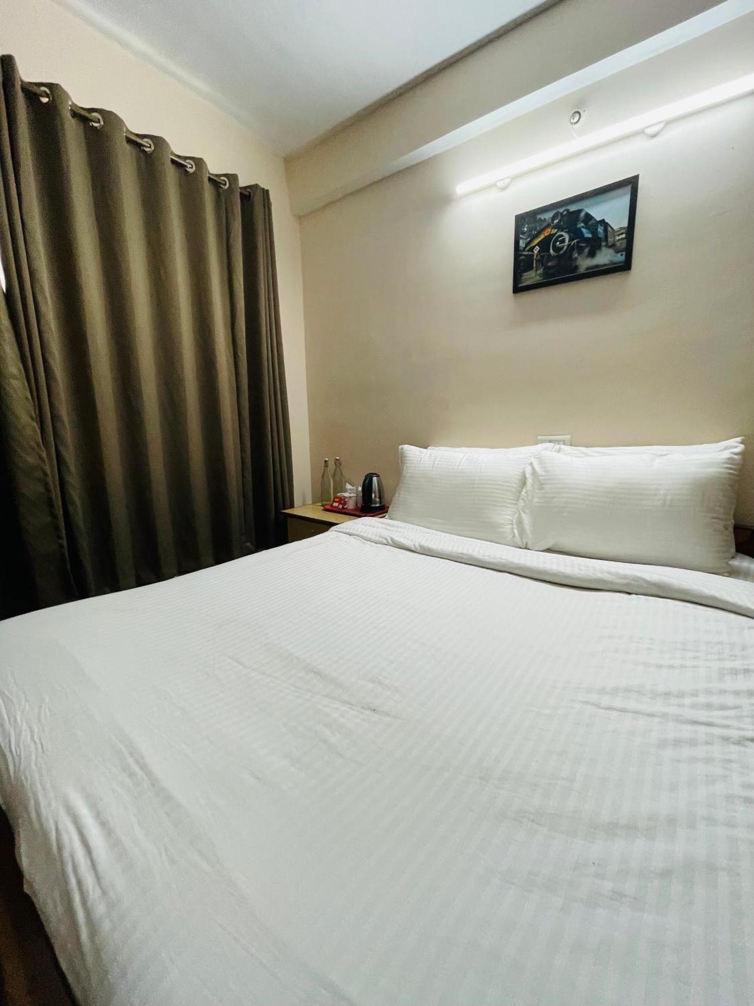 Zeal - In House Parking - 5g Wifi- Near Taj Mahal * Agra (Uttar Pradesh)