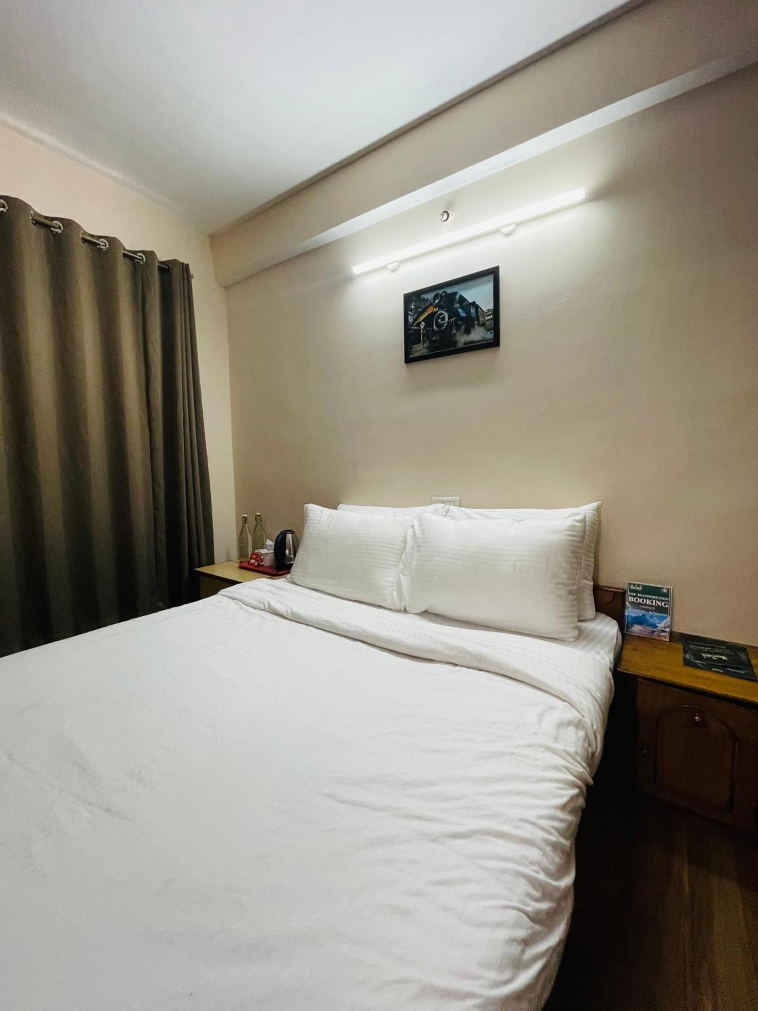 Zeal - In House Parking - 5g Wifi- Near Taj Mahal Agra (Uttar Pradesh)