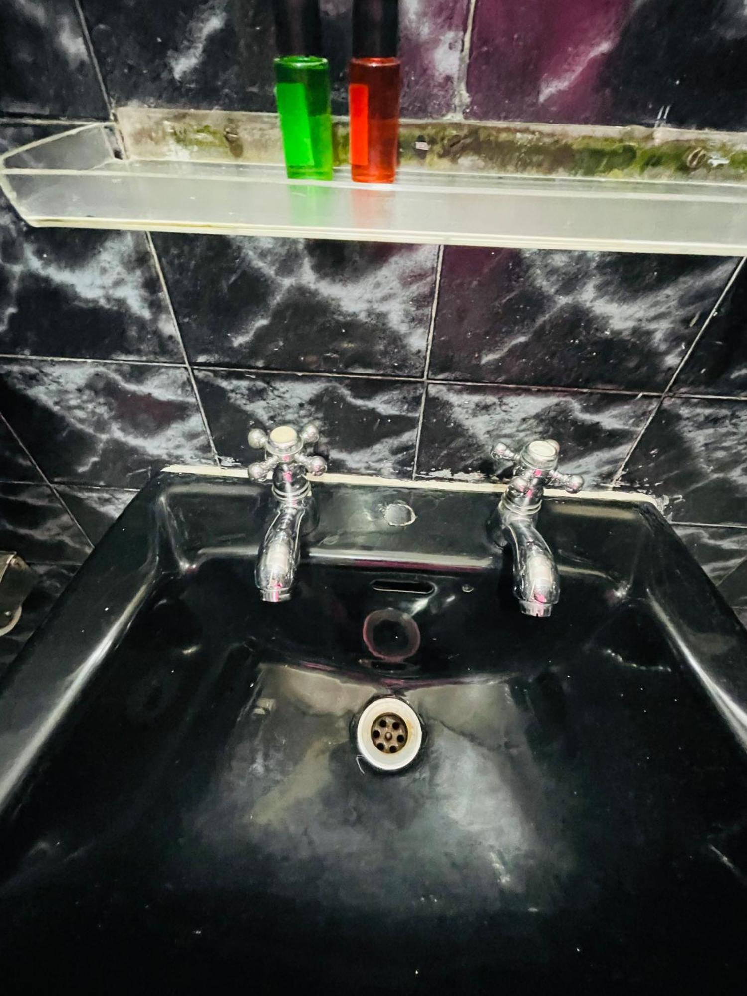 Guest house Zeal - In House Parking - 5g Wifi- Near Taj Mahal *