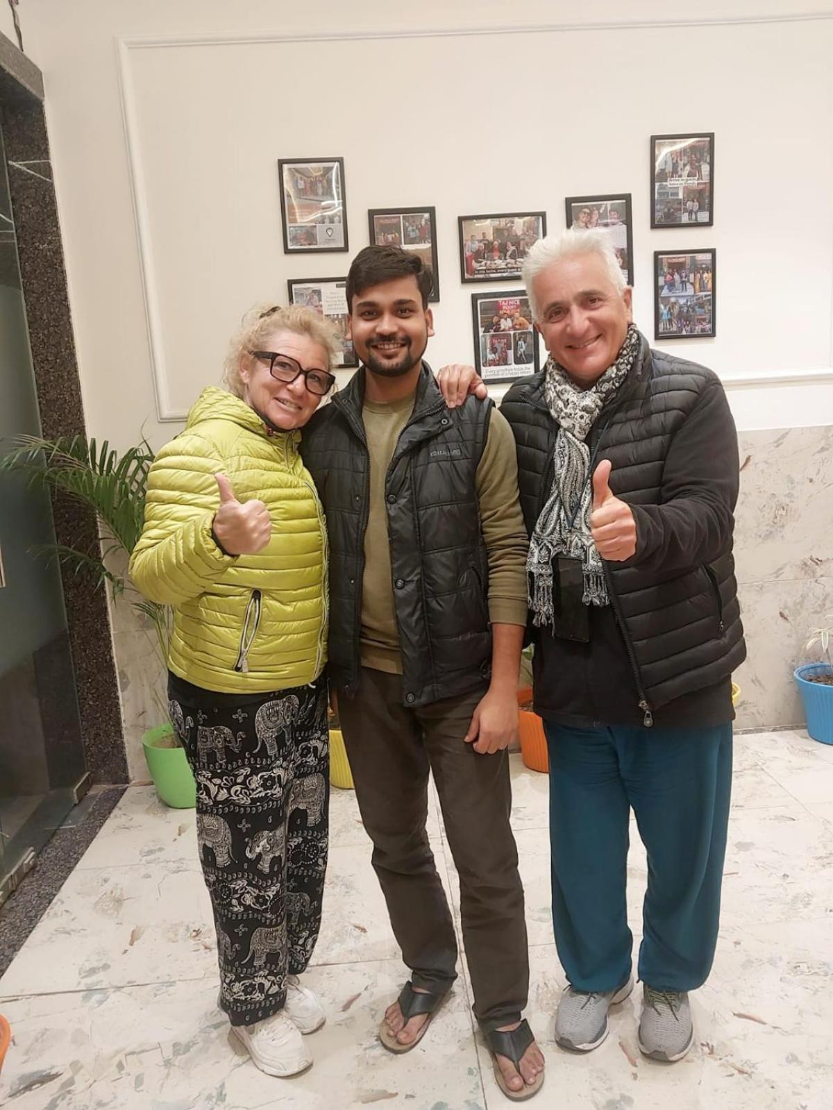 Taj Point Manage By Taj Sunrise Group Homestay Agra (Uttar Pradesh)