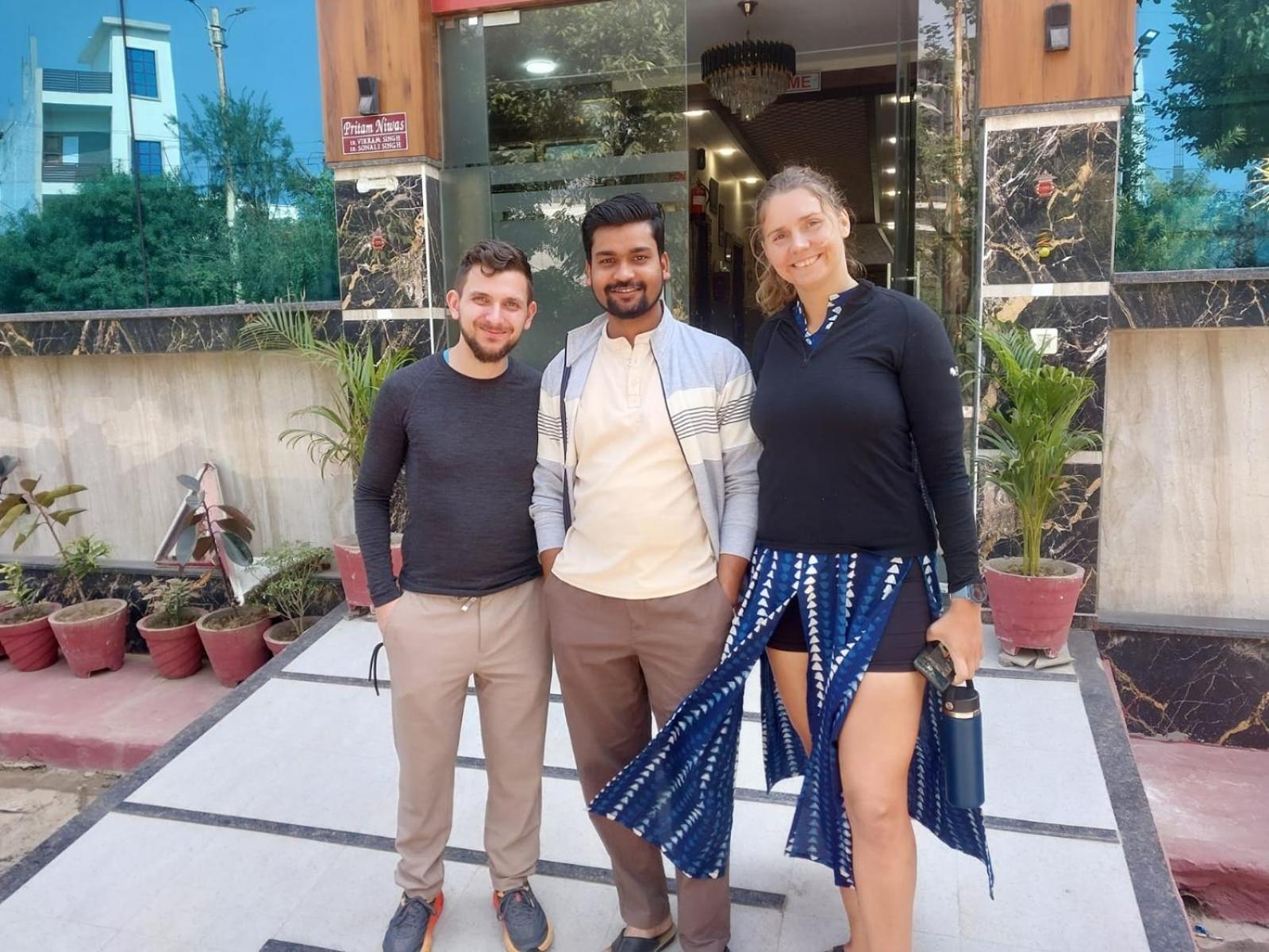 Taj Point Manage By Taj Sunrise Group Homestay