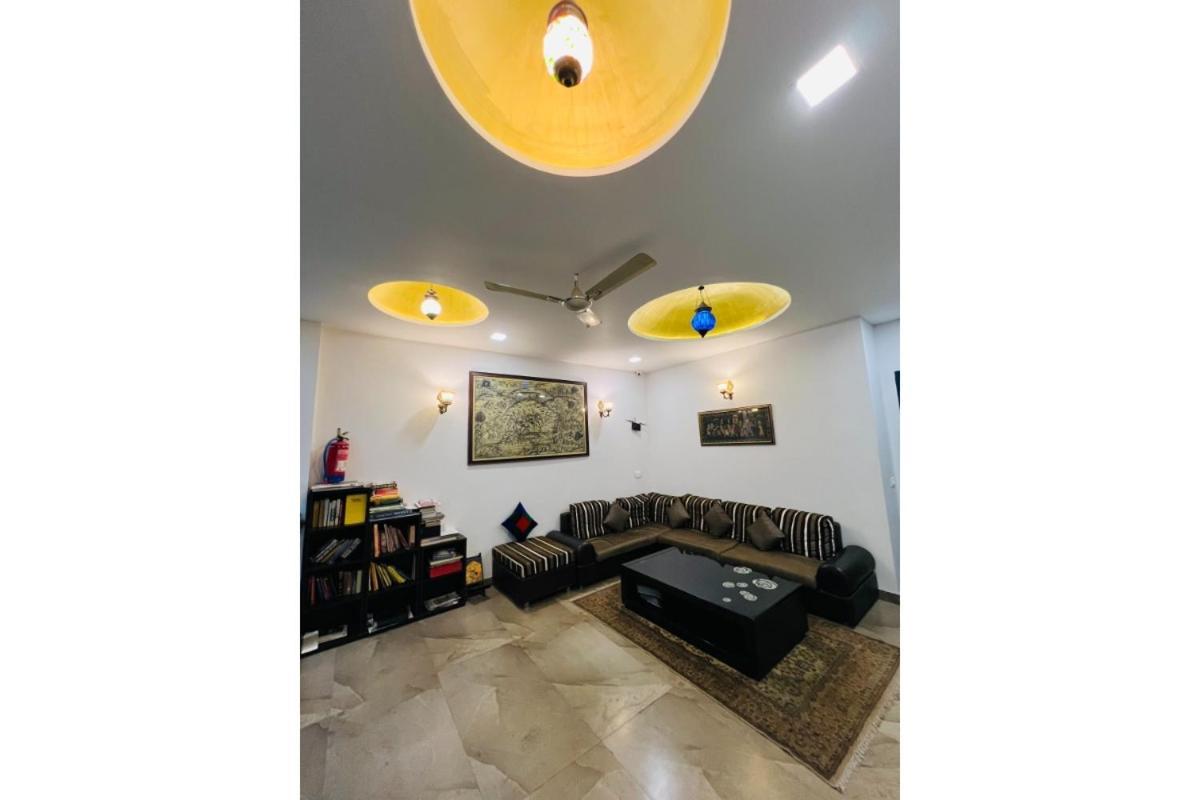 Homestay Shiv Kothi - *