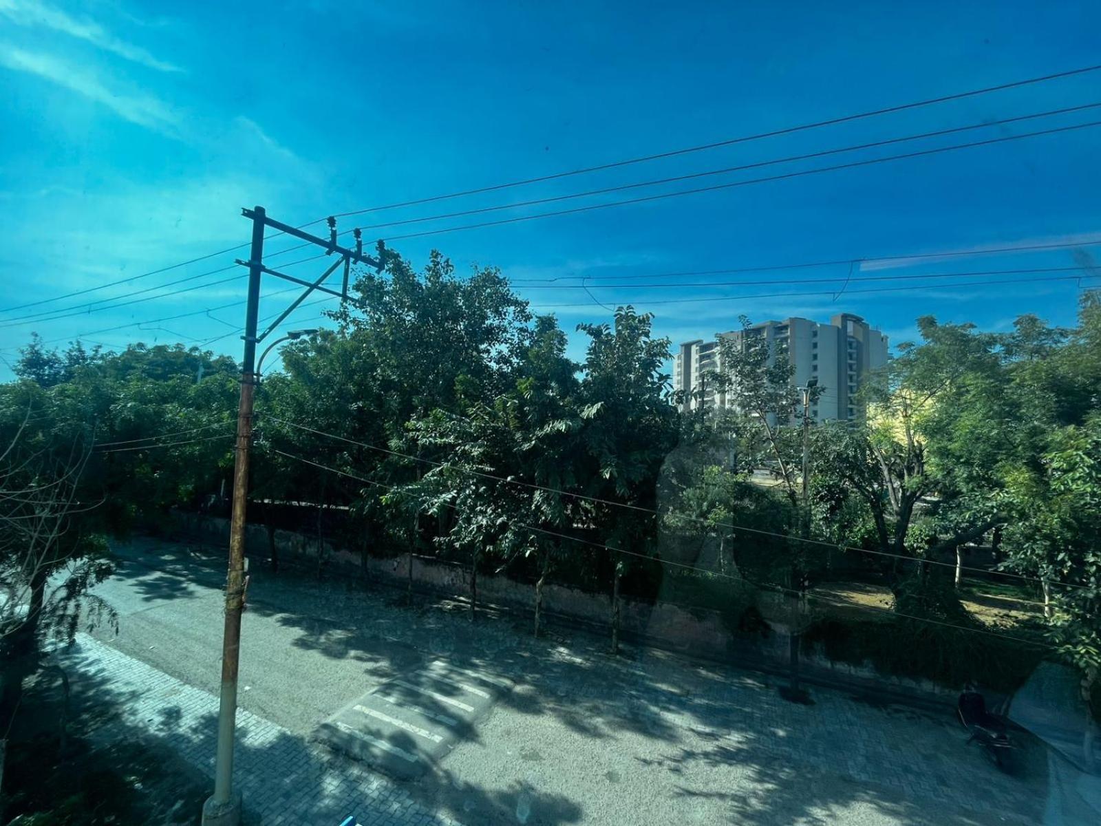 Taj Point Manage By Taj Sunrise Group Homestay