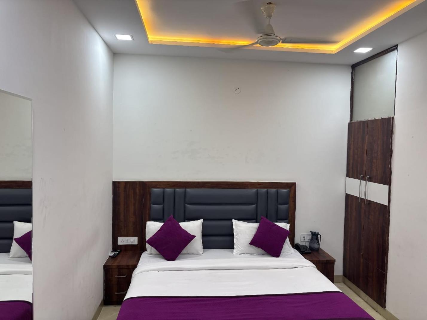 Ganga Palace - Dasaprakash Restuarant 4*