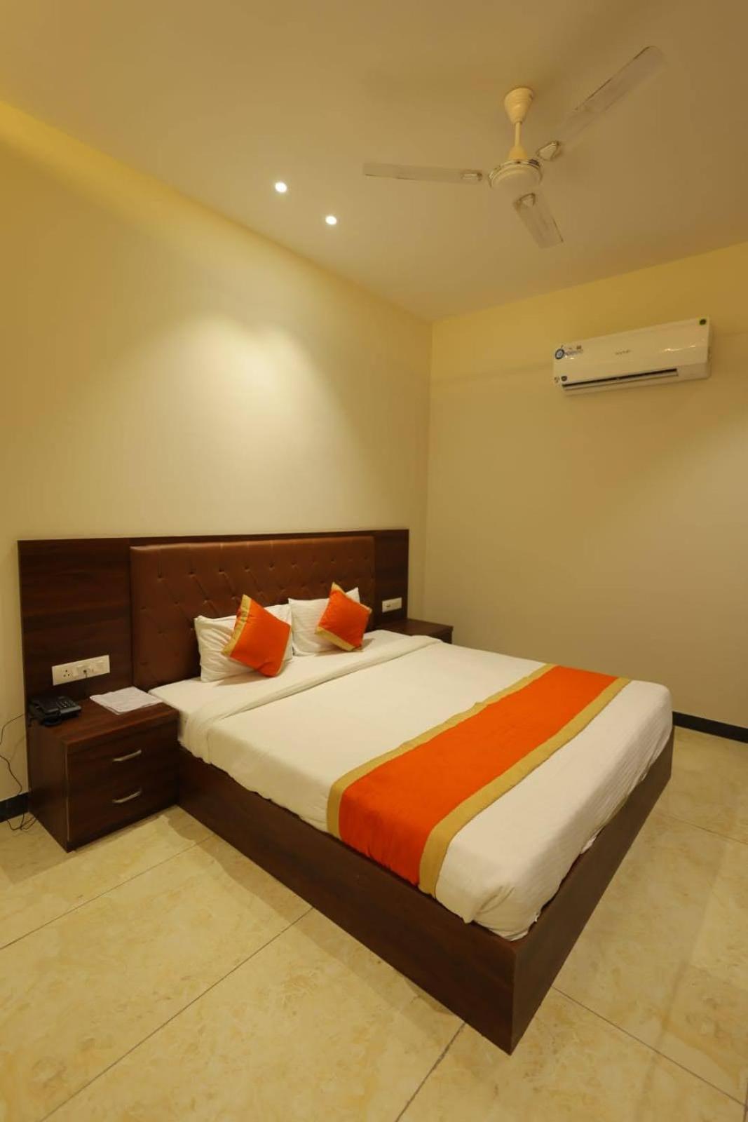 Hotel The Grand Tree Agra 2*