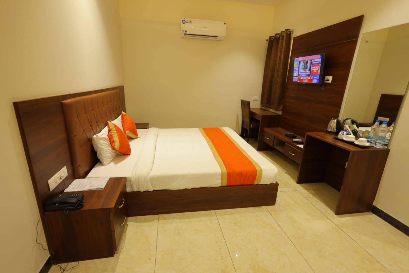 Hotel The Grand Tree Agra 2*
