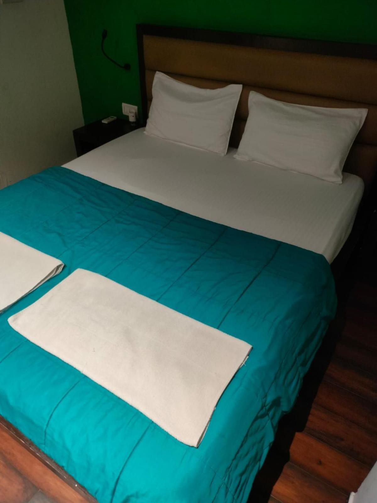 Joey's - 200m From Taj Mahal * Agra (Uttar Pradesh)