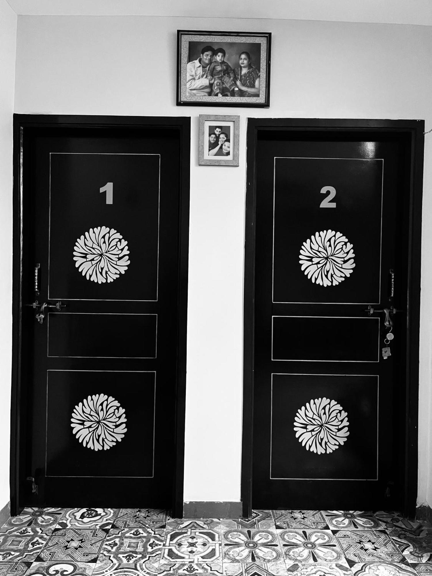 Homestay Shiv Kothi - *
