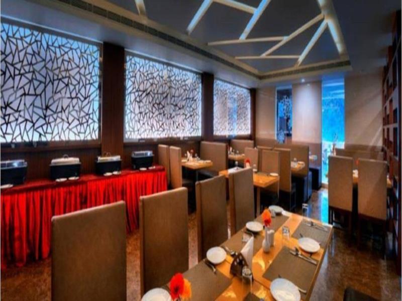 Hotel Dazzle By One Earth