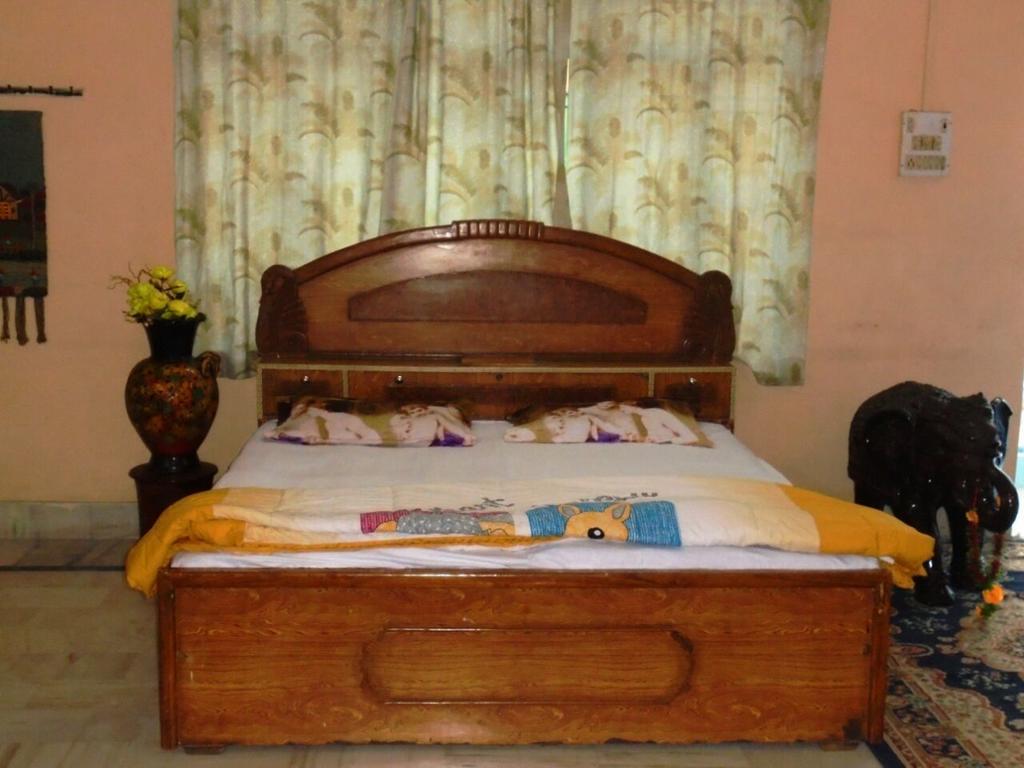 Sunita Homestay *