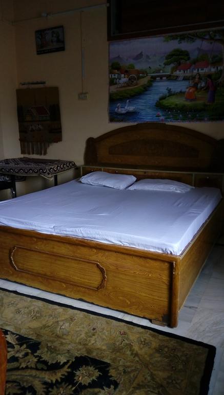 Sunita Homestay *