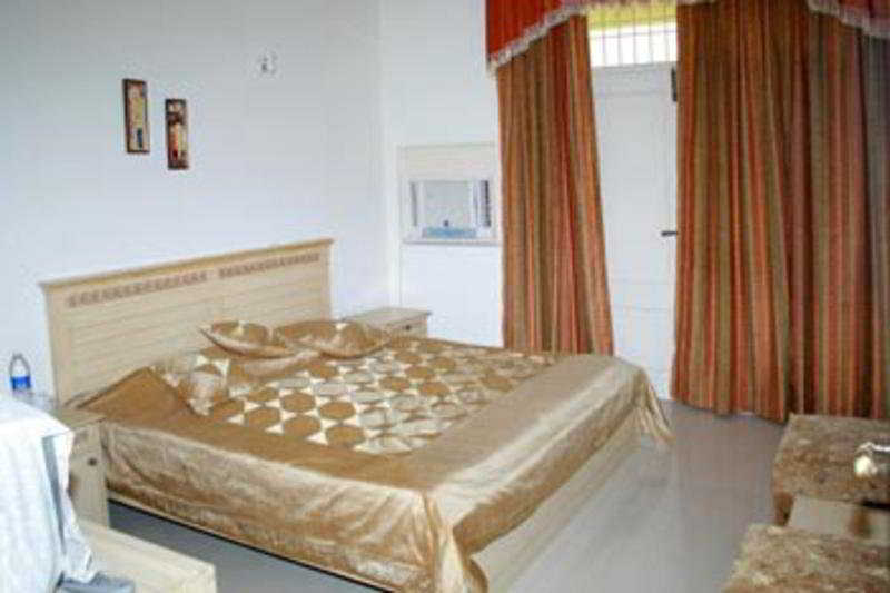 Hotel Garden Homestay