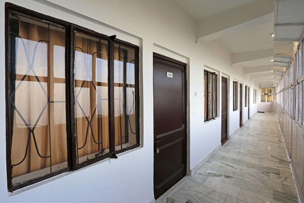 Hotel Oyo 8989 Raj Agra (Uttar Pradesh)