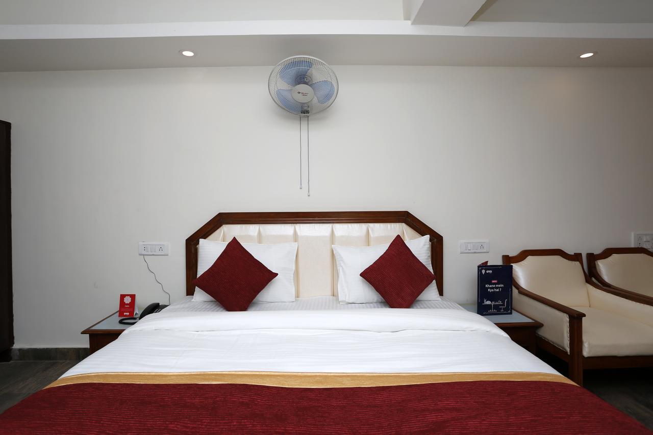 Hotel Oyo 8989 Raj Agra (Uttar Pradesh)
