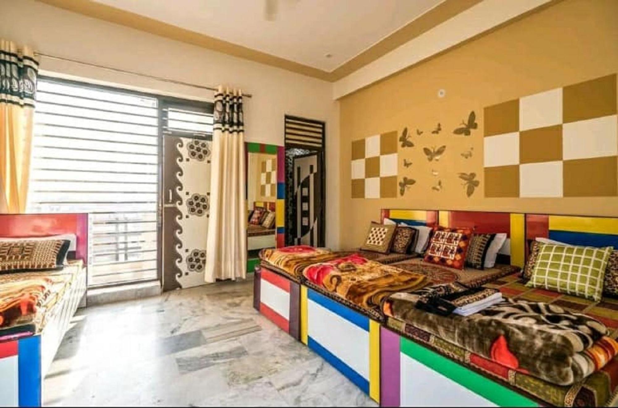 Friends - Agra Homestay