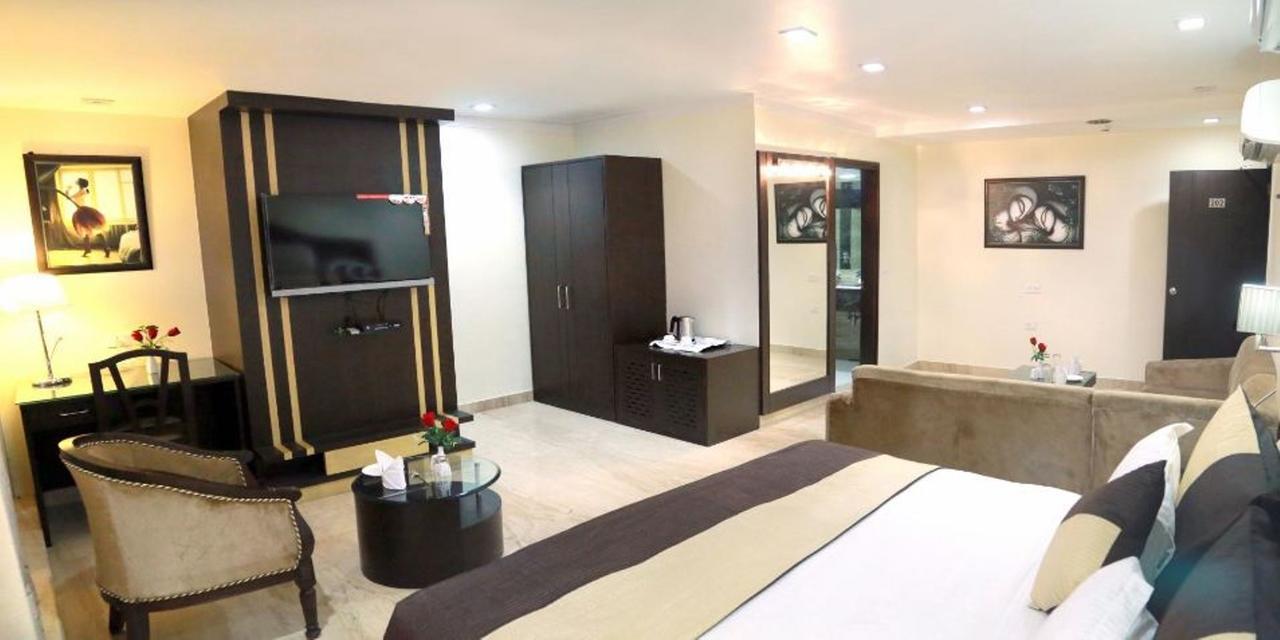 Blue Sapphire Hotel 3*