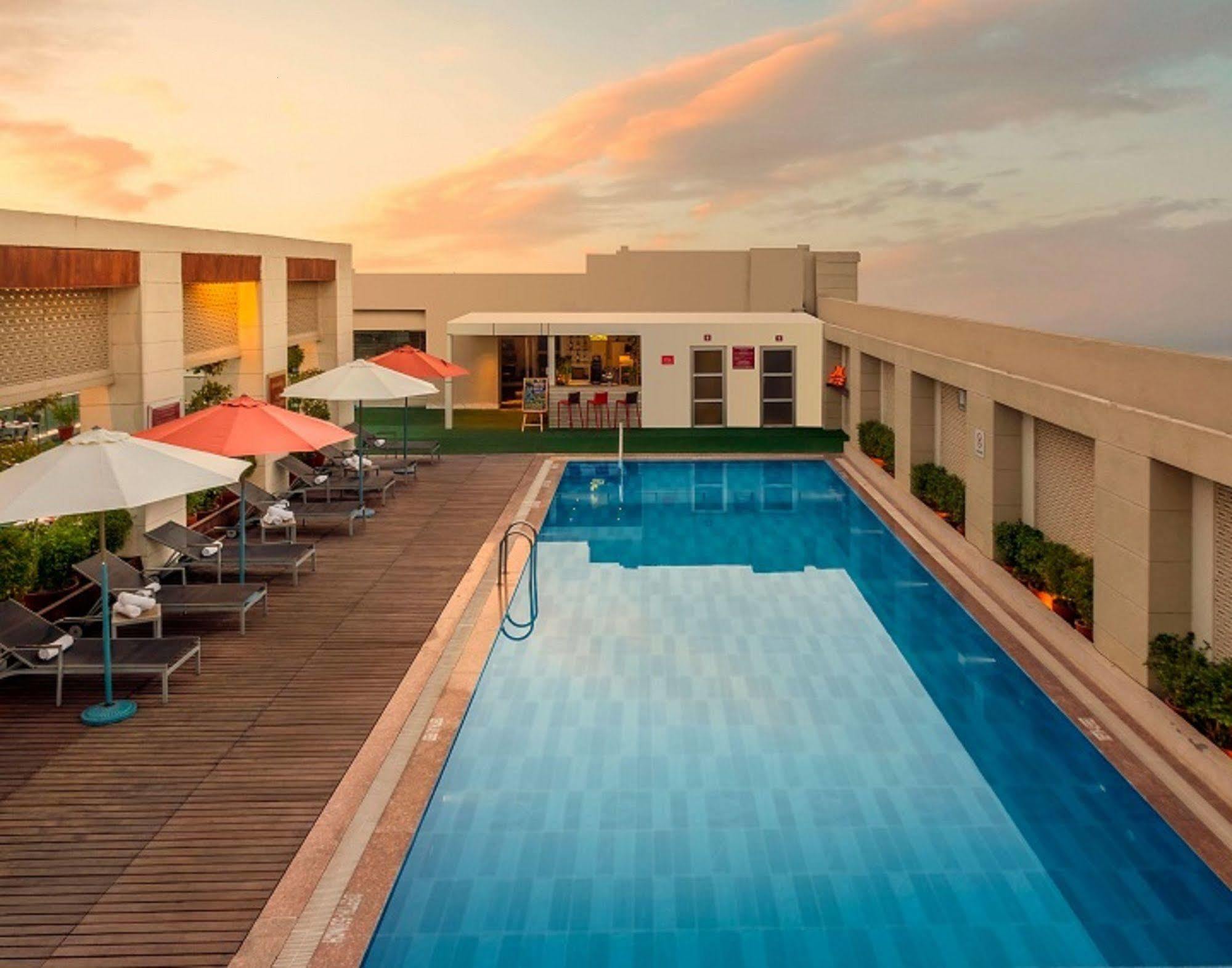 Radisson Hotel 5*