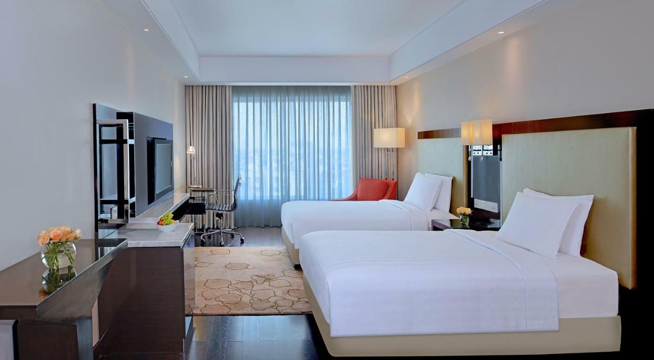 Radisson Hotel 5*