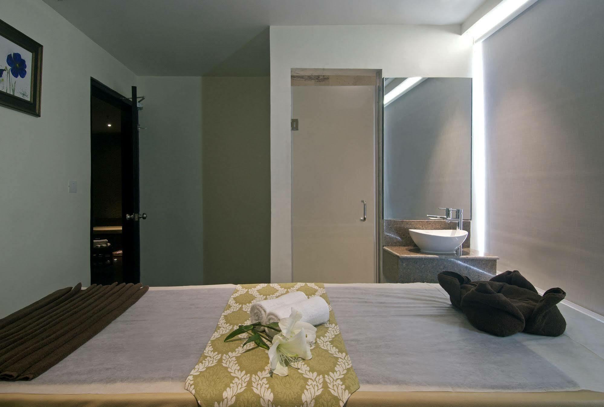 Radisson Hotel